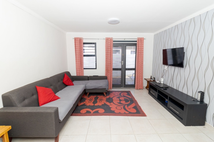 To Let 3 Bedroom Property for Rent in Sunset Glen Western Cape